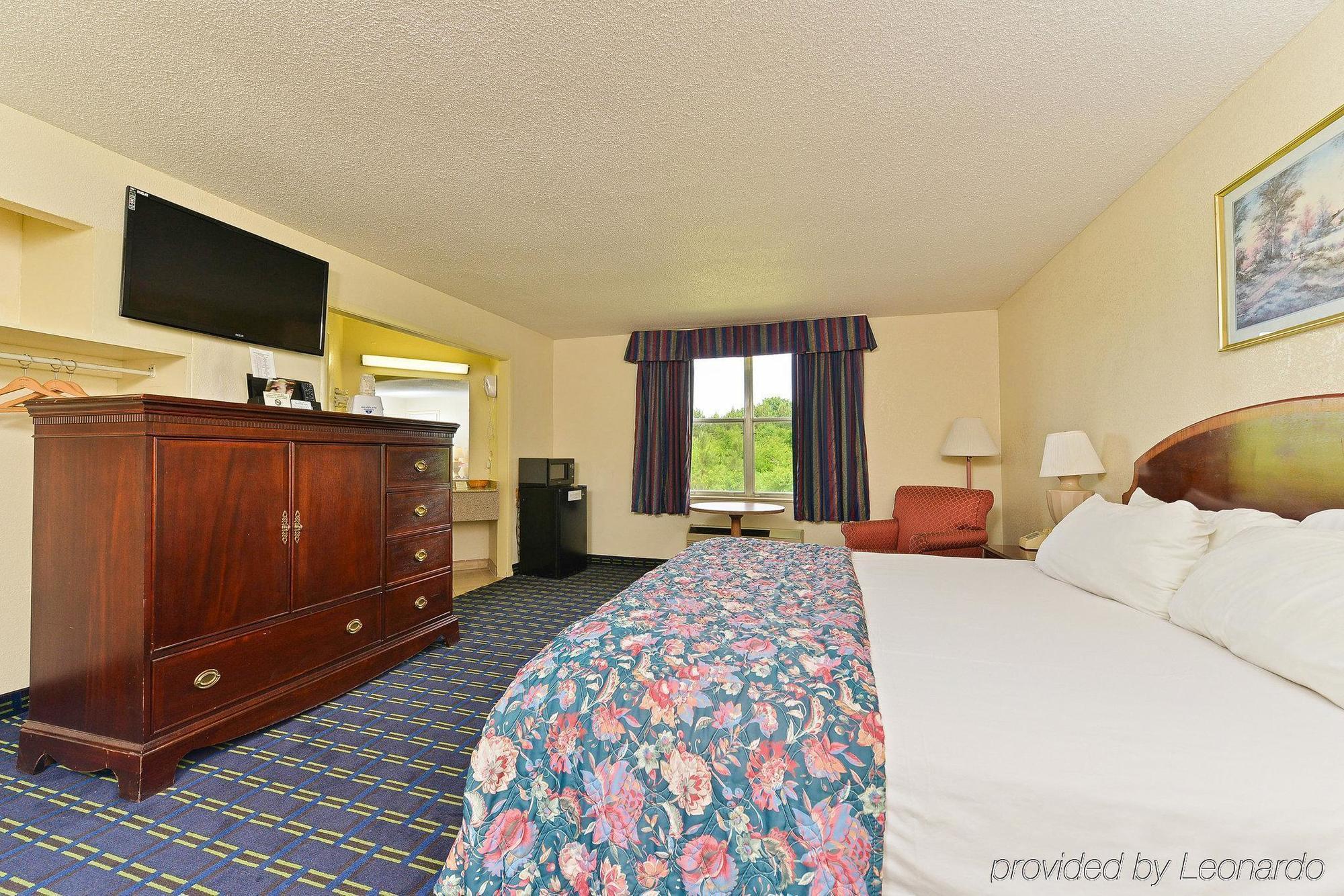 Americas Best Value Inn Suites South Boston Buitenkant foto
